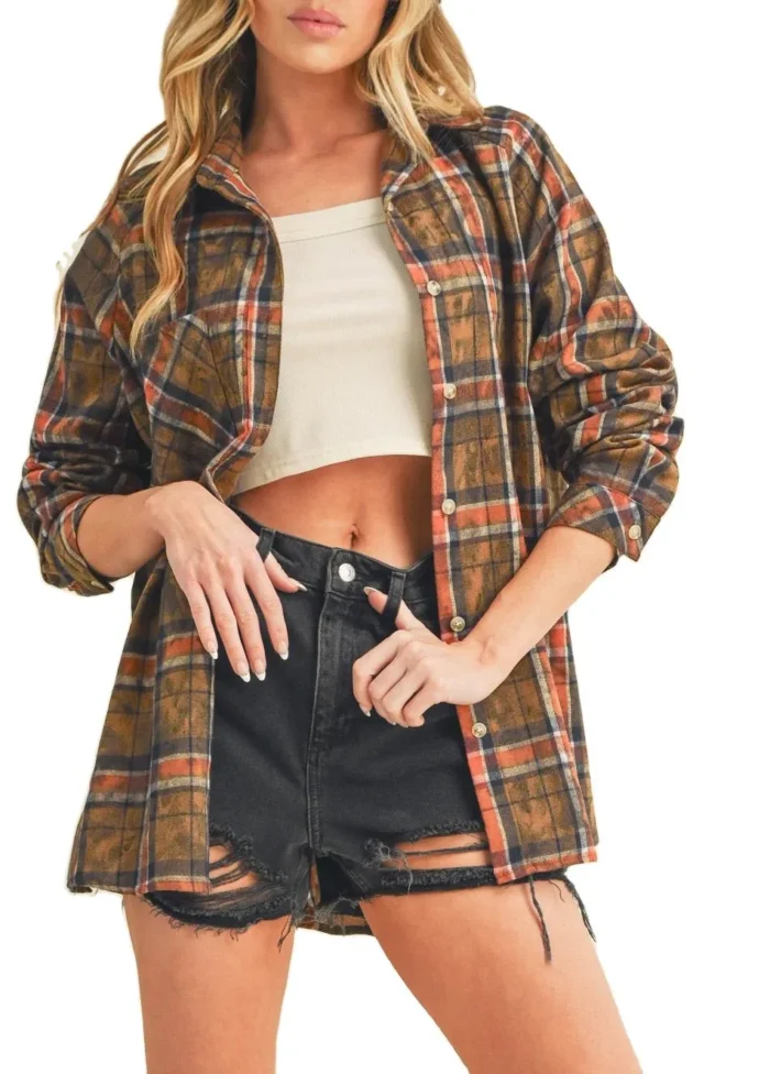 Trendy Women's Flannel Shirt - Image 7