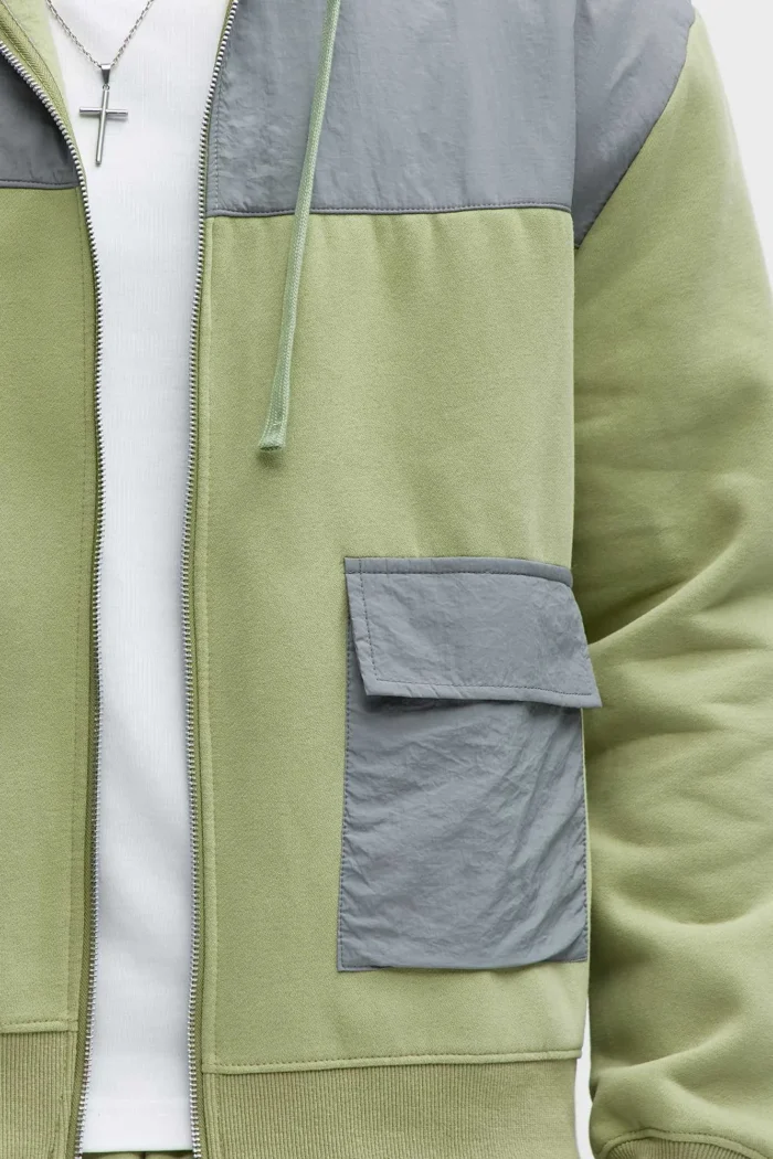 2-Piece Breathable Printed Colorblock Windbreaker Sportswear Set - Image 2